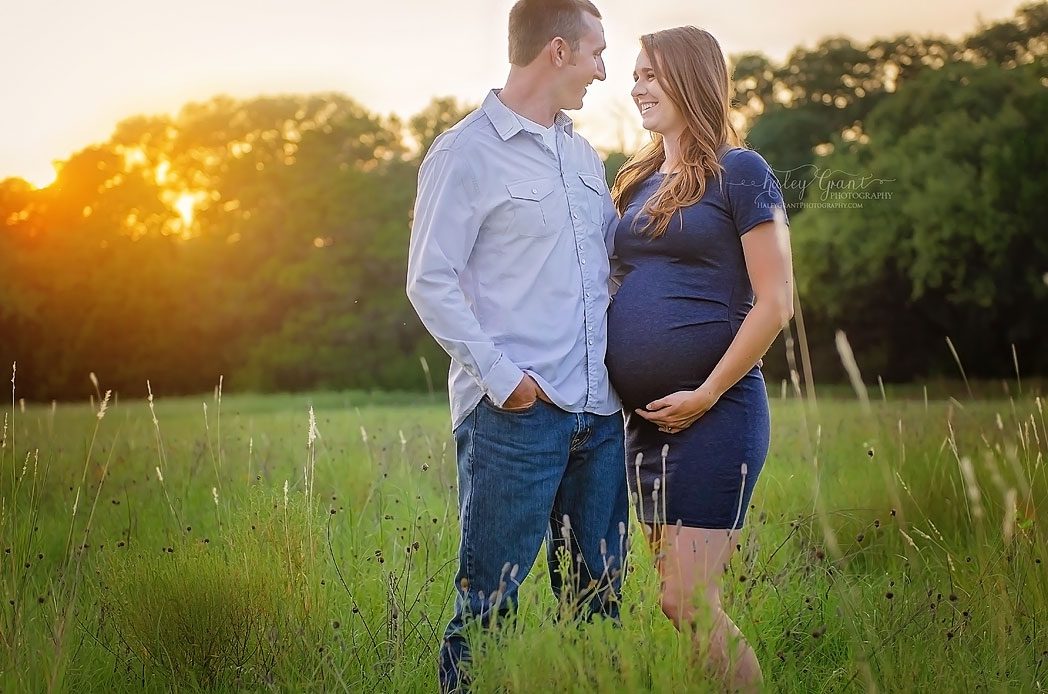 Maternity Photographer Austin Texas Haley Grant Photography · Newborn