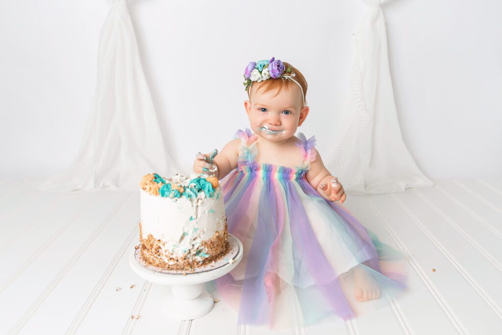 Cake Smash Photos in Austin