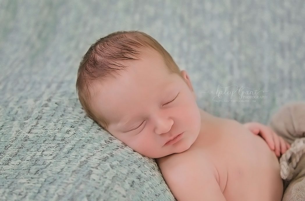 newborn photographer Austin Texas Haley Grant Photography