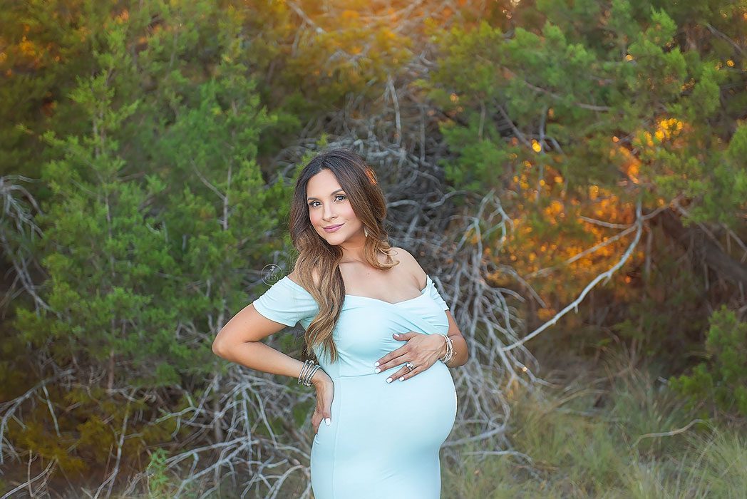 Best Maternity Photographers Austin TX